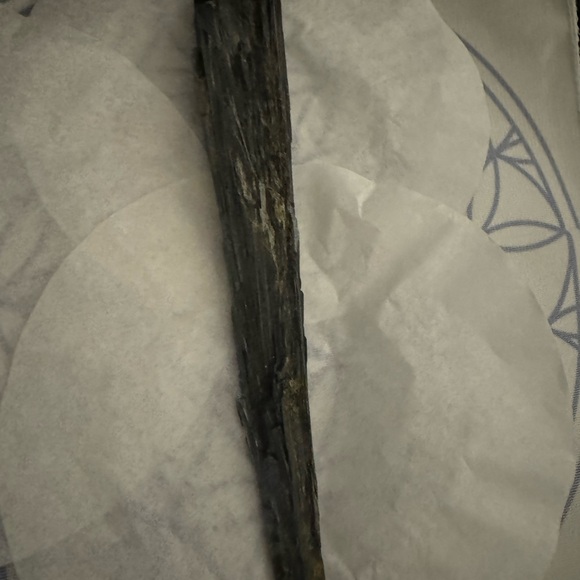 Vivianite ‘Corpse Crystal’ - Picture 3 of 5